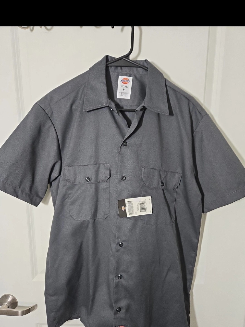 Dickies Men’s Short-Sleeve Button-Down Work Shirt M Grey,grapic,NWT,rare,unique.